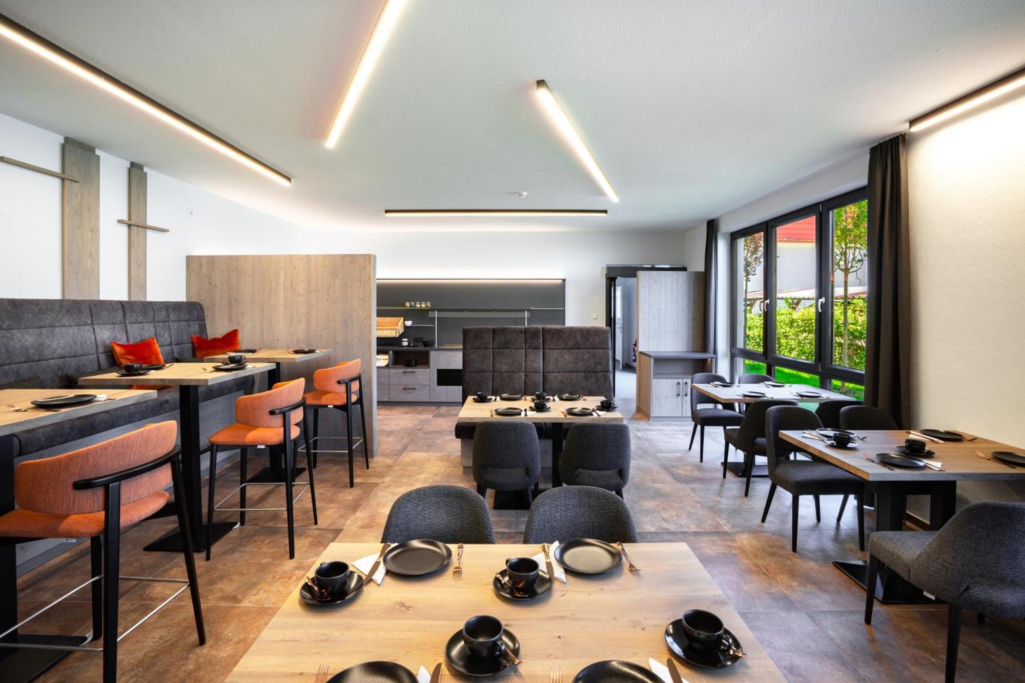 Landhotel Gruener Wald Neuhausen  Экстерьер фото